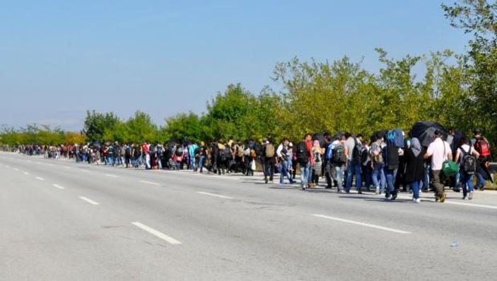 Suriyeliler Almanya'ya gitmek için Edirne'ye akın etti