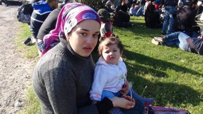 Suriyeliler Almanya'ya gitmek için Edirne'ye akın etti