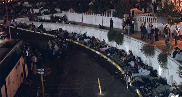 Suriyeliler Almanya'ya gitmek için Edirne'ye akın etti