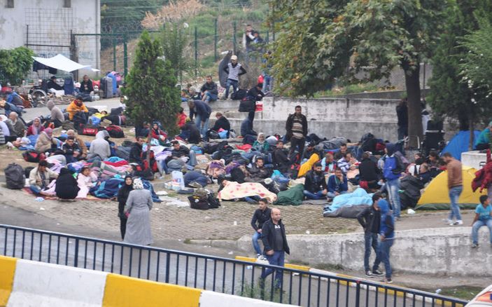 Suriyeliler Almanya için hareketlendi