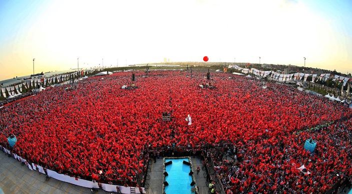 Yenikapı'da teröre karşı tek ses mitingi