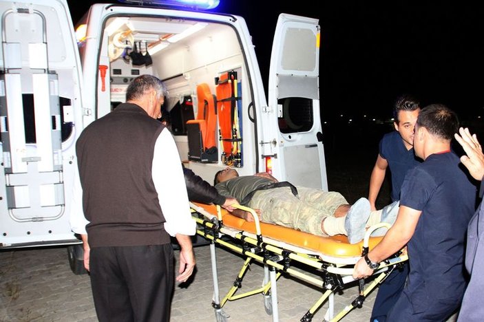 Van'da askeri konvoya bombalı saldırı: 13 asker yaralı