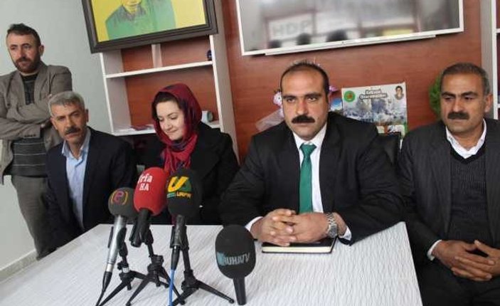 PKK'lılara talimat veren HDP'li başkan aranıyor