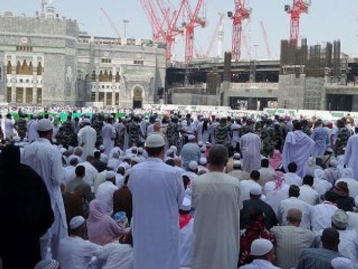 Hayatını kaybeden Türk hacıların isimleri açıklandı