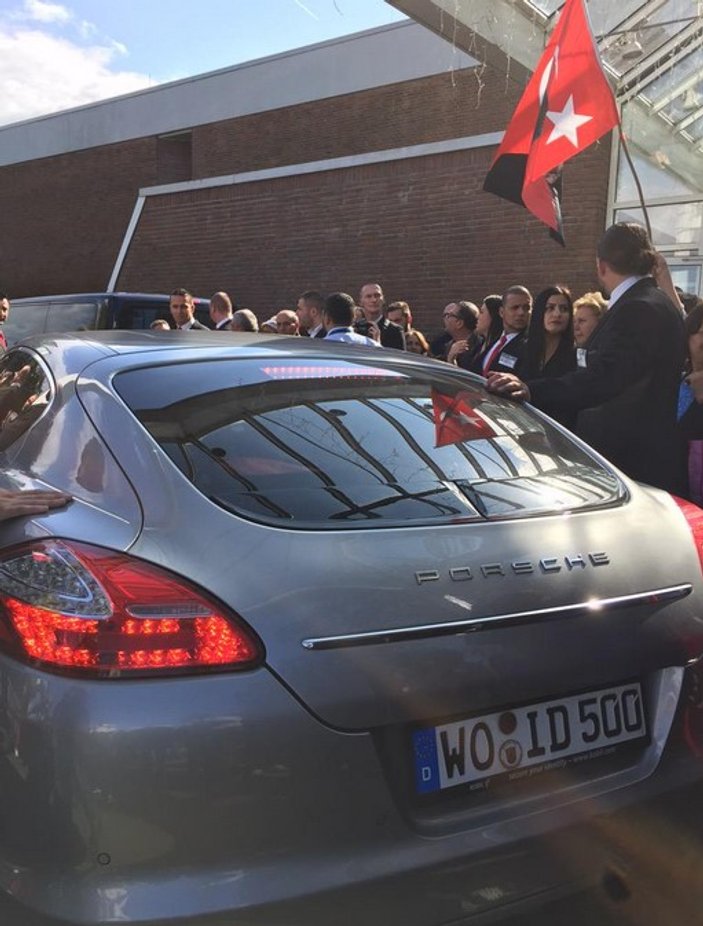 Kılıçdaroğlu Almanya'yı Porsche ile gezdi