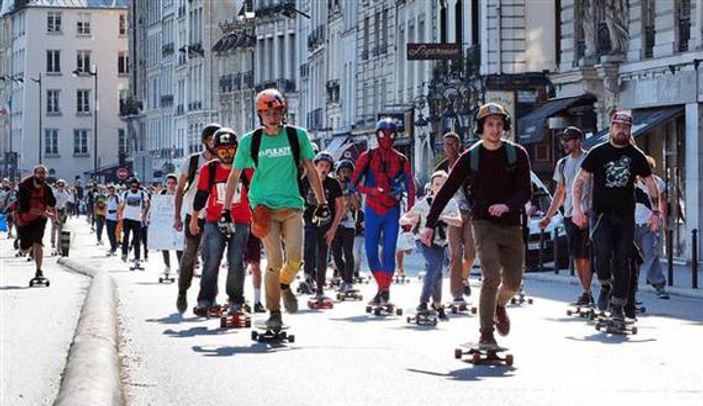 Paris'te ilk araçsız kent günü