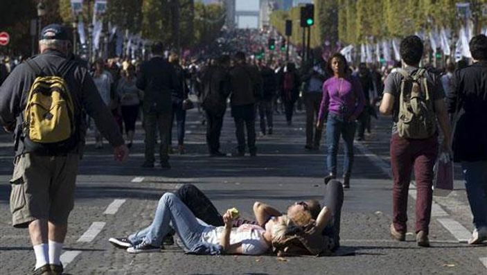 Paris'te ilk araçsız kent günü