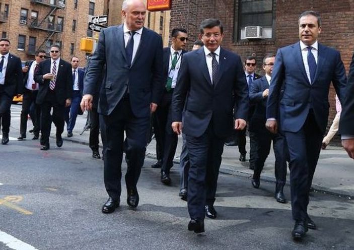 Davutoğlu: Kandil'in bağlantıları kesildi