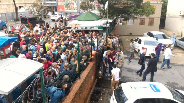 Gelir testi için uzun kuyruklar oluştu