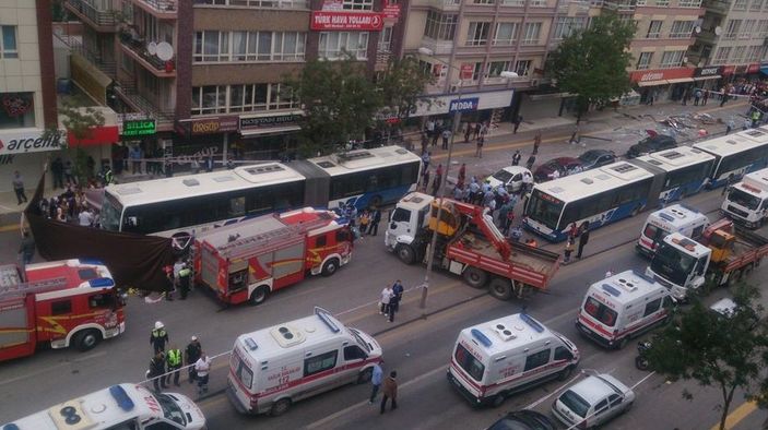 Ankara'da freni boşalan otobüs durağa girdi: 12 ölü