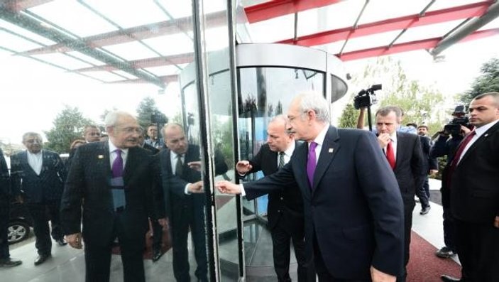 Kılıçdaroğlu, Hürriyet gazetesini ziyaret etti
