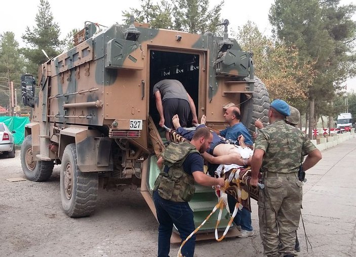 Mardin'de yaralı vatandaşa Mehmetçik yardım etti