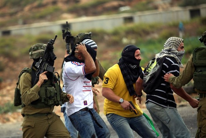 İsrail ordusu ile Filistinliler çatıştı: 99 yaralı