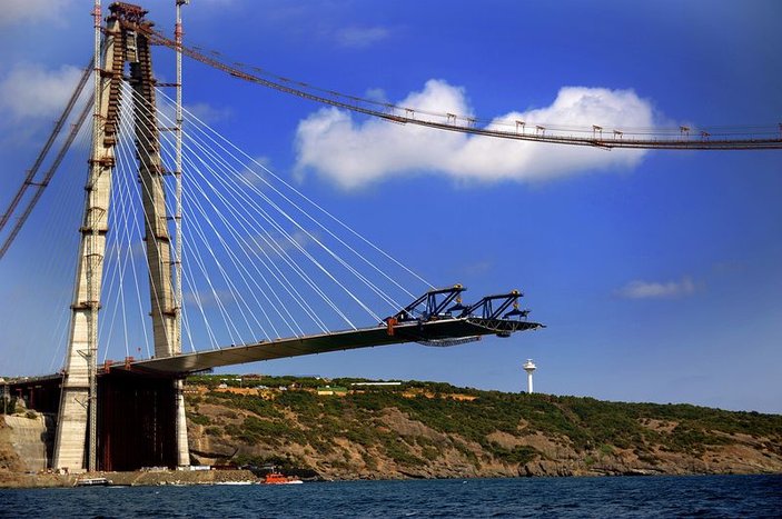 3. Köprü projesinde iki yakanın birleşmesine 585 metre kaldı