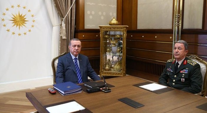 Cumhurbaşkanı Erdoğan'ın masasında Digiturk ayrıntısı