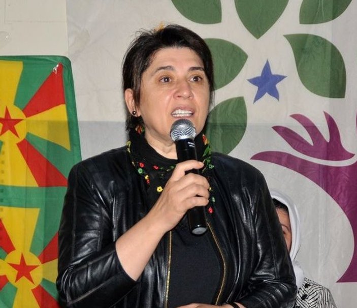 Leyla Zana Kürtçe söyledi: Özerkliğimizi herkes görecek