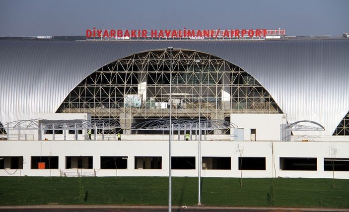 Diyarbakır Havalimanı'nın yeni terminal binası tamamlandı