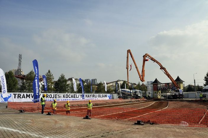 Kocaeli tramvay hattının temeli atıldı