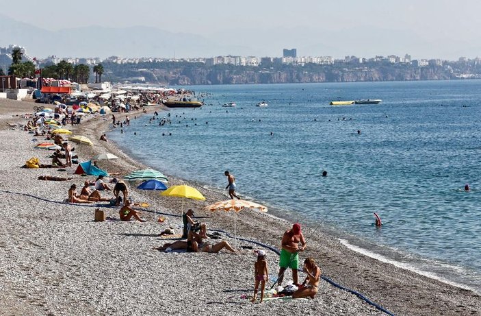 Antalya'nın turizm zararı 5 milyar doları geçecek