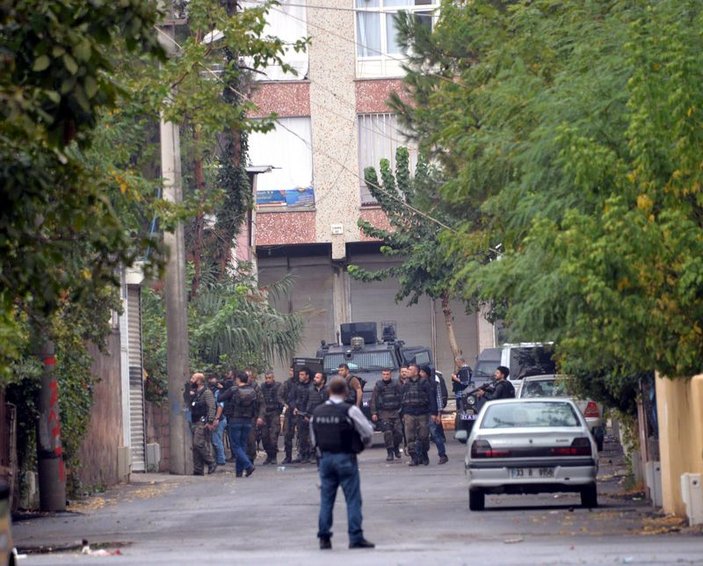 Diyarbakır'daki IŞİD operasyonundan ilk görüntüler