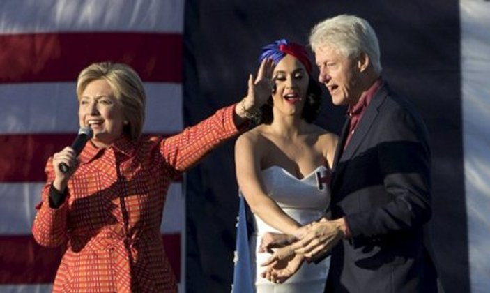 Katy Perry'den Hillary Clinton'a destek