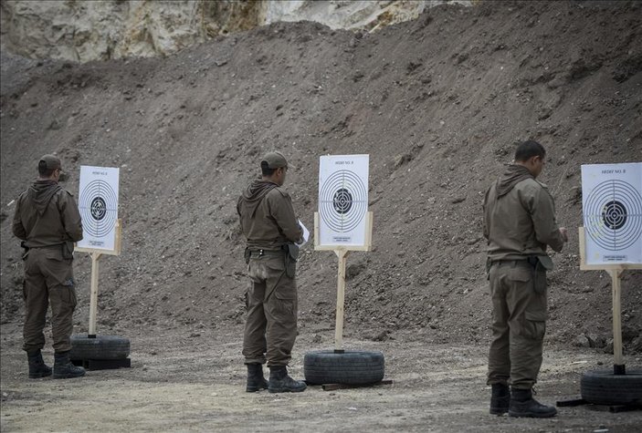 Özel harekatçılar teröristlere göz açtırmıyor