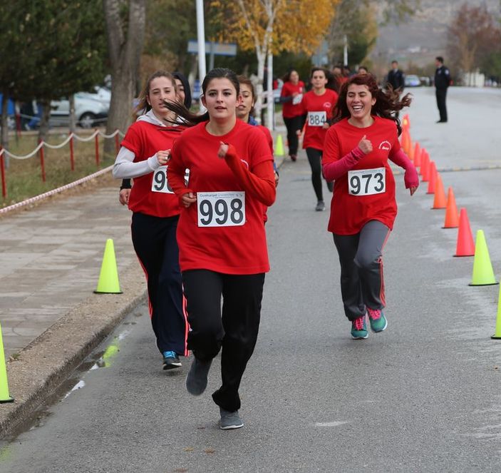 Sivas'ta Ata'ya saygı koşusu