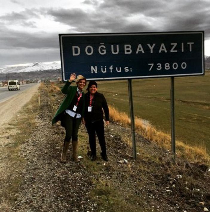 Gülben Ergen'den Mehmetçikli paylaşım