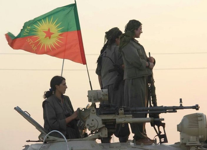 Kürtler ABD'nin desteğiyle Şengal'i IŞİD'den aldı