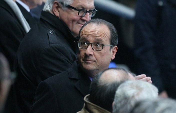 Hollande'ın saldırı haberini aldığı anlar