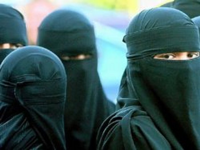 Senegal'de burka yasaklandı