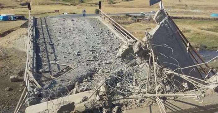 PKK'nın havaya uçurduğu köprü yeniden yapılıyor