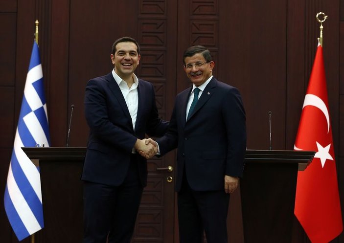 Davutoğlu ve Çipras'tan ortak açıklamalar
