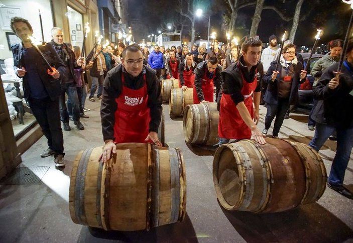 Fransa'da şarap festivali düzenlendi