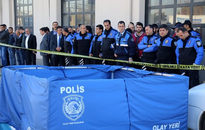 Bursa'da motosikletli polis trafik kazasında şehit oldu