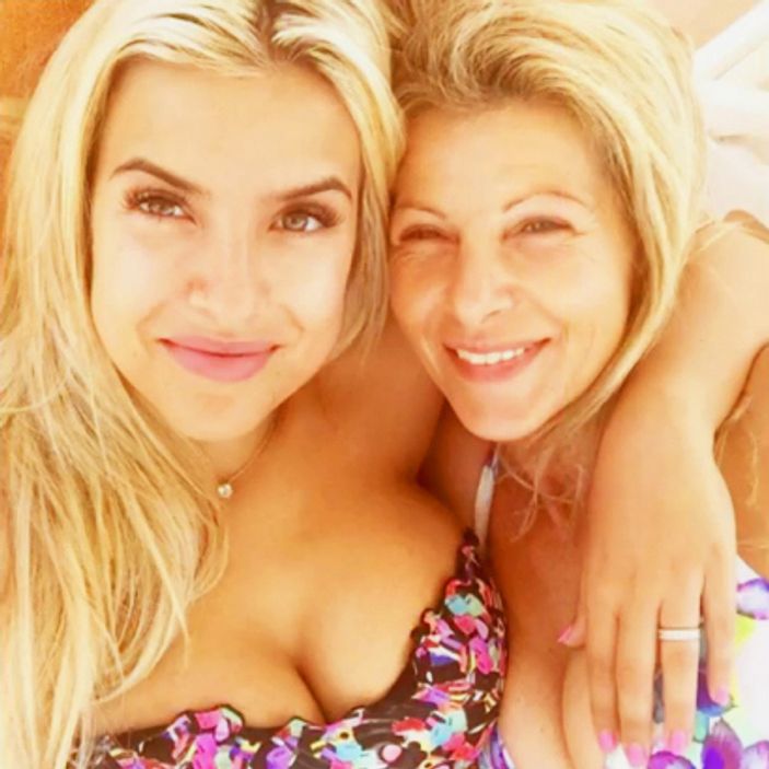 Ronaldo menajerinin kızıyla aşk yaşıyor