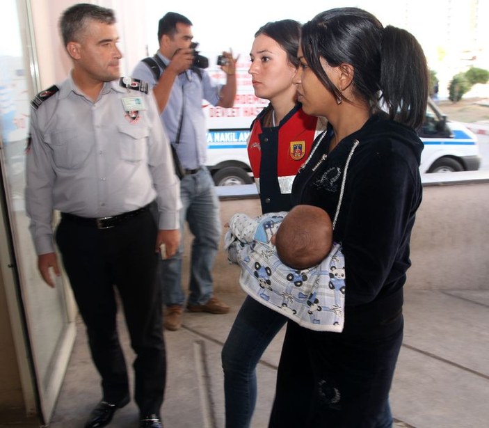 Fuhuştan yakalanan kadın emniyete bebekle gitti