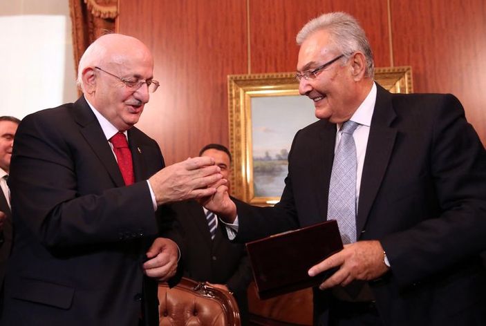 Baykal görevini Kahraman'a devretti