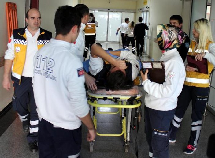 Kayseri'de ambulansla otomobil çarpıştı: 4 yaralı