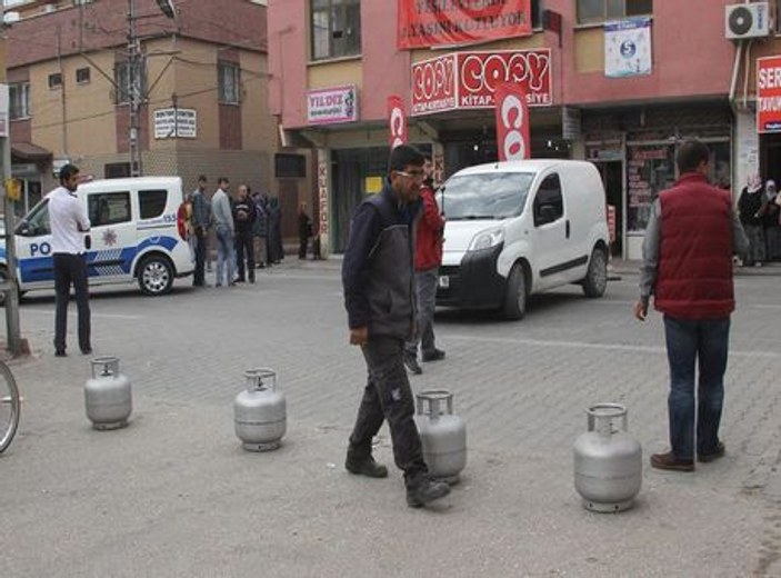 Adana'da bomba yüklü araç alarmı
