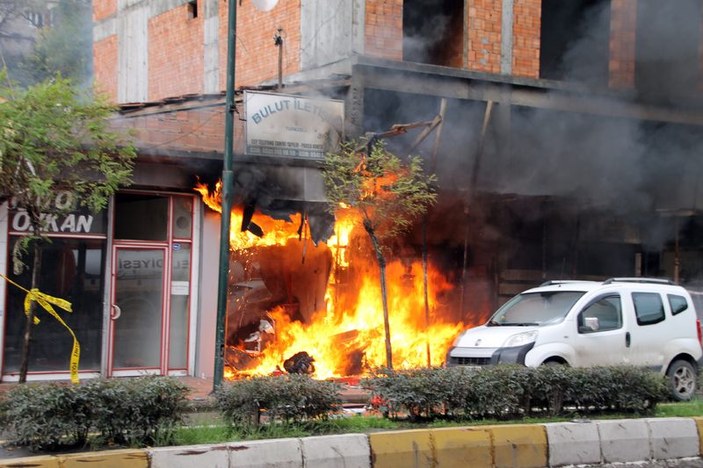 Zonguldak'ta bunalıma giren esnaf işyerini yaktı