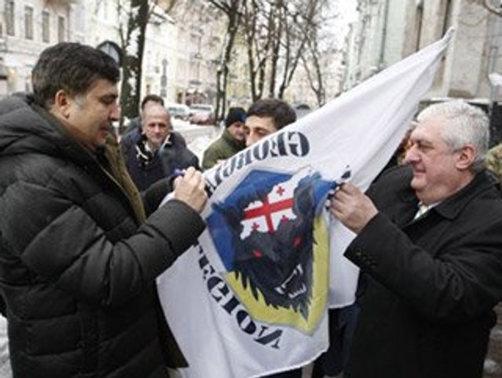 Saakaşvili Gürcistan vatandaşlığından çıkartıldı