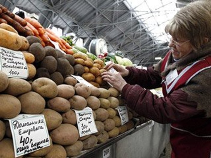 Rusya'da sebze ve meyve fiyatları arttı