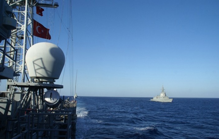 NATO gemileri Akdeniz’de eğitim yaptı