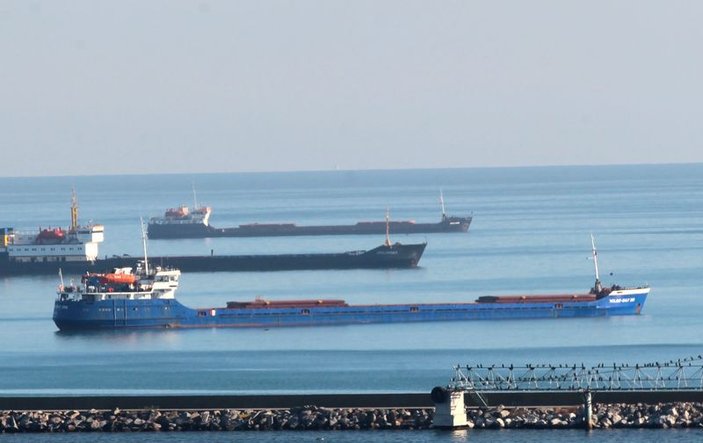 Samsun'da 2 Rus gemisi daha tutuklandı