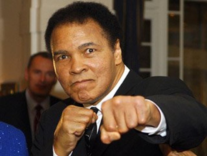 Muhammed Ali'den Amerikan başkan adayı Trump'a tepki