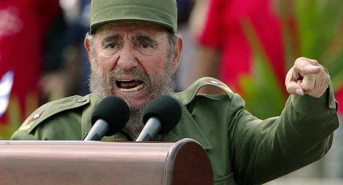 Fidel Castro'ya göre dünya savaşını Rusya ve Çin engeller