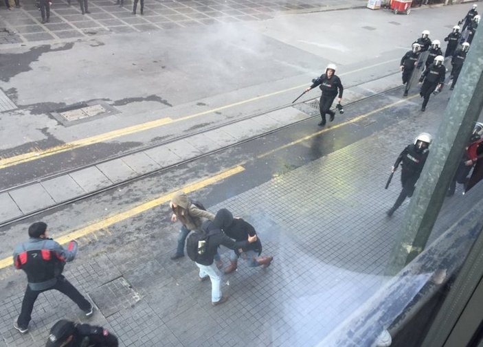 Galatasaray Meydanı'nda polis müdahalesi