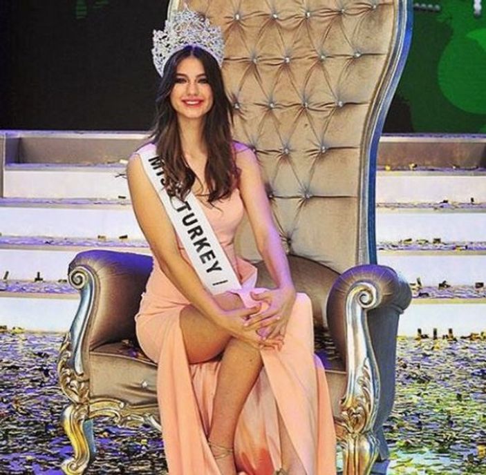 Dünyanın en güzel kadını: Mireia Lalaguna Royo