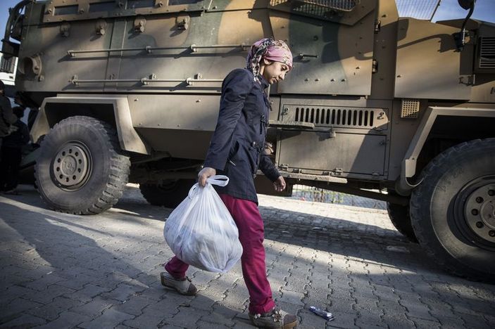 Şırnak'ta vatandaşlara gıda yardımı yapıldı